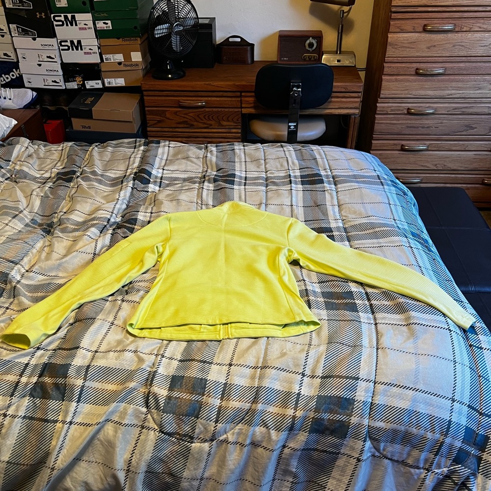 Straight Down Performance - image 2